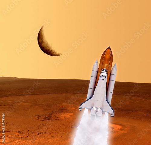 Fototapeta Naklejka Na Ścianę i Meble -  Shuttle Rocket Spaceship Mars