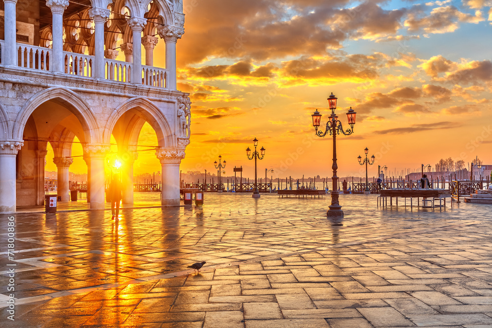 Obraz premium Wschód słońca w Wenecji