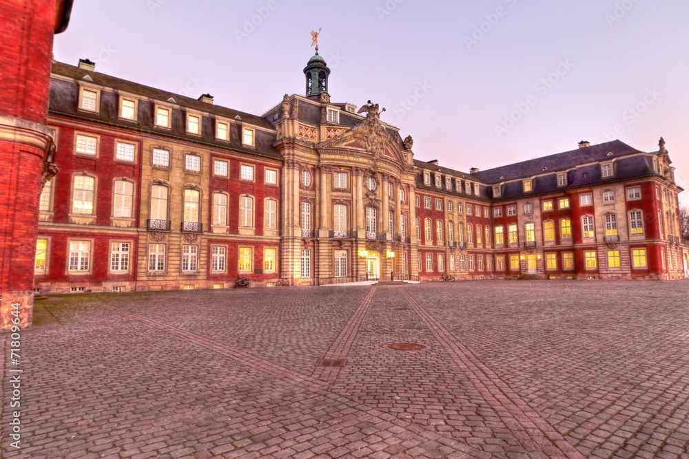 Schloß Münster StockFoto Adobe Stock