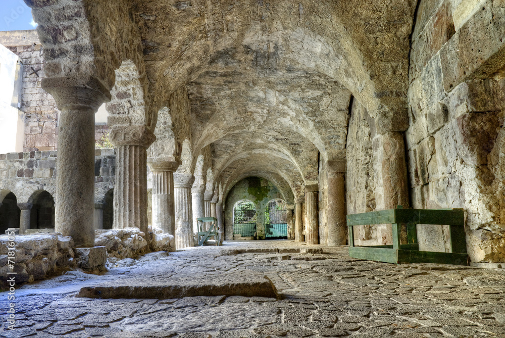 Obraz premium Normal cloister, St. Bartholomew's cathedral, Lipari, Italy