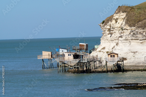 Pontons de pêche au carrelet - Meschers-sur-Gironde photo