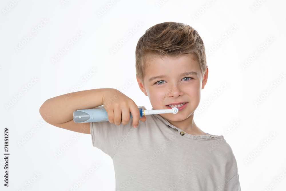 oral daily cleaning oral daily cleaning
