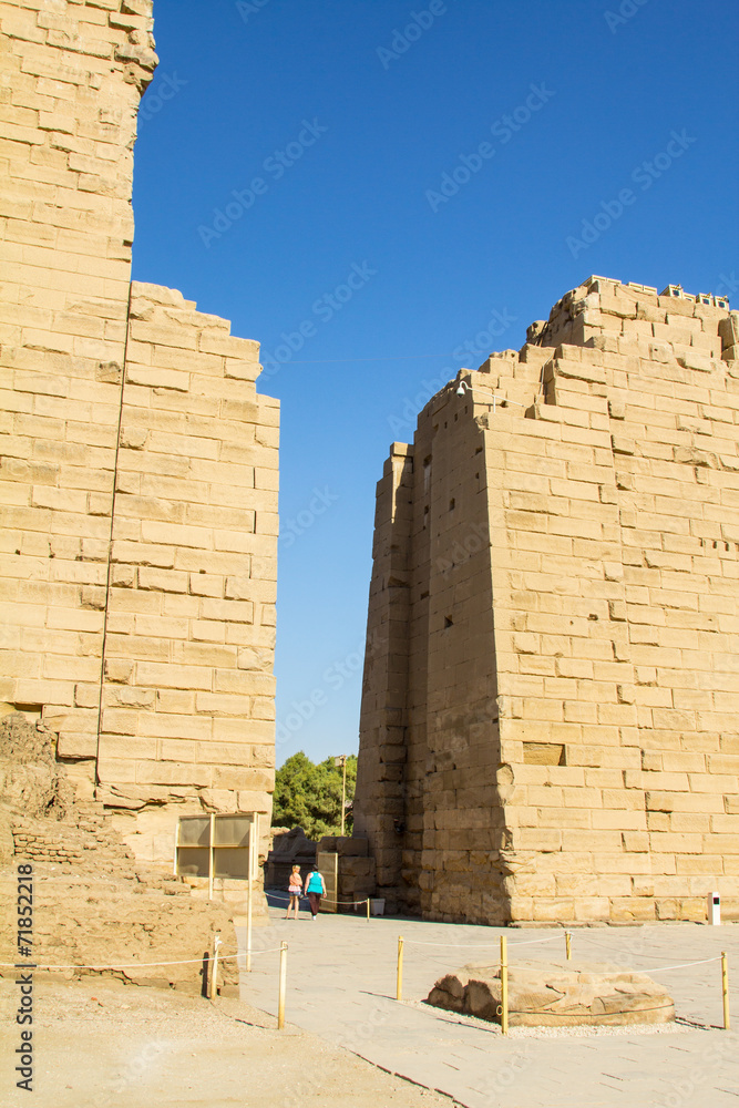 Außenwand Amon Tempel von Karnak