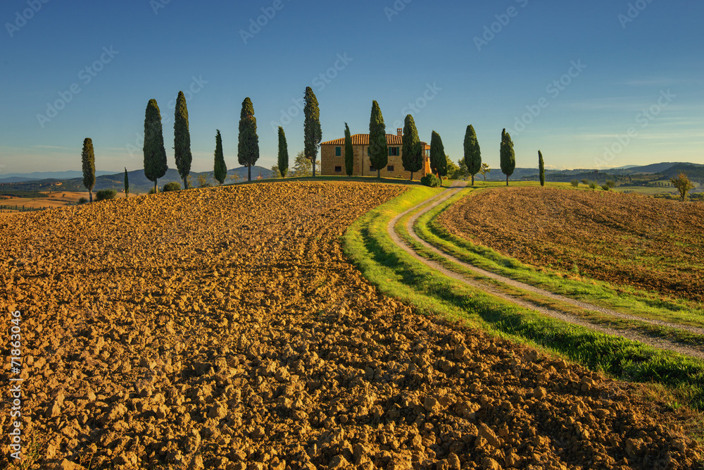 Obraz premium Toscania, Włochy, Krajobraz wiejski