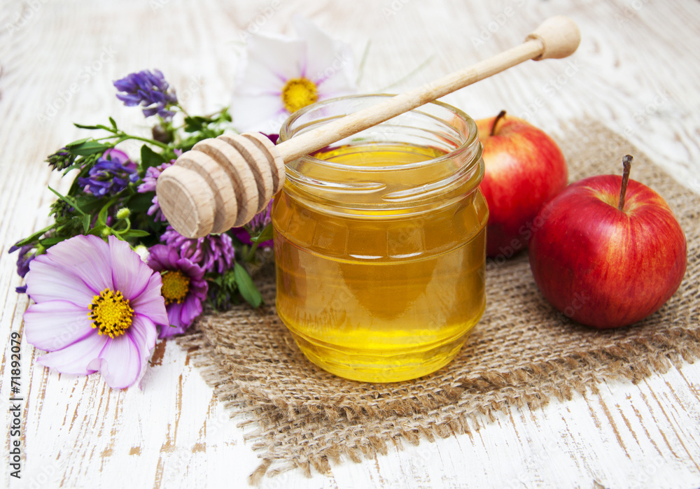 Honey with flowers Honey with flowers
