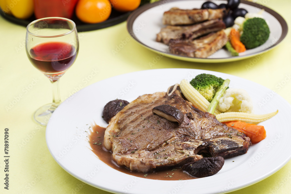 t-bone steak t-bone steak