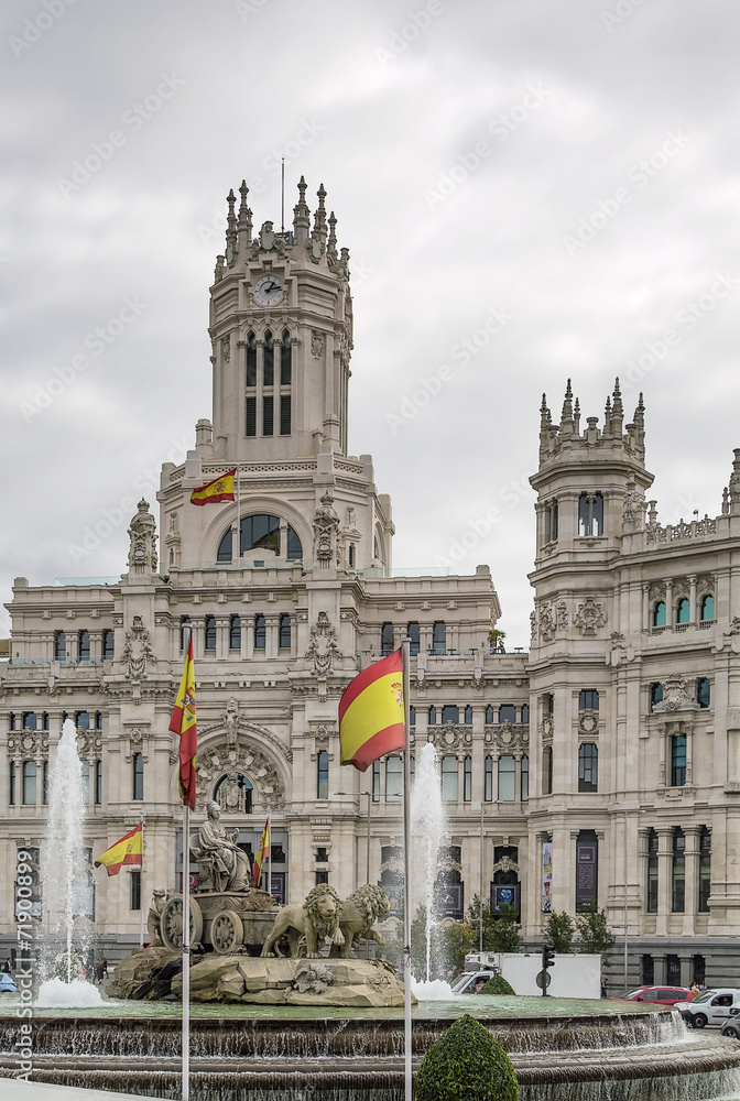 Obraz premium The Cybele Palace, Madrid, Spain.