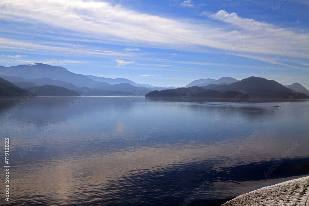 Obraz premium Inside Passage