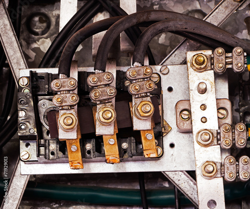 Obraz na płótnie Electrical panel and cables in the old factory