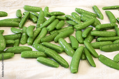 Freshly-rinsed snap peas