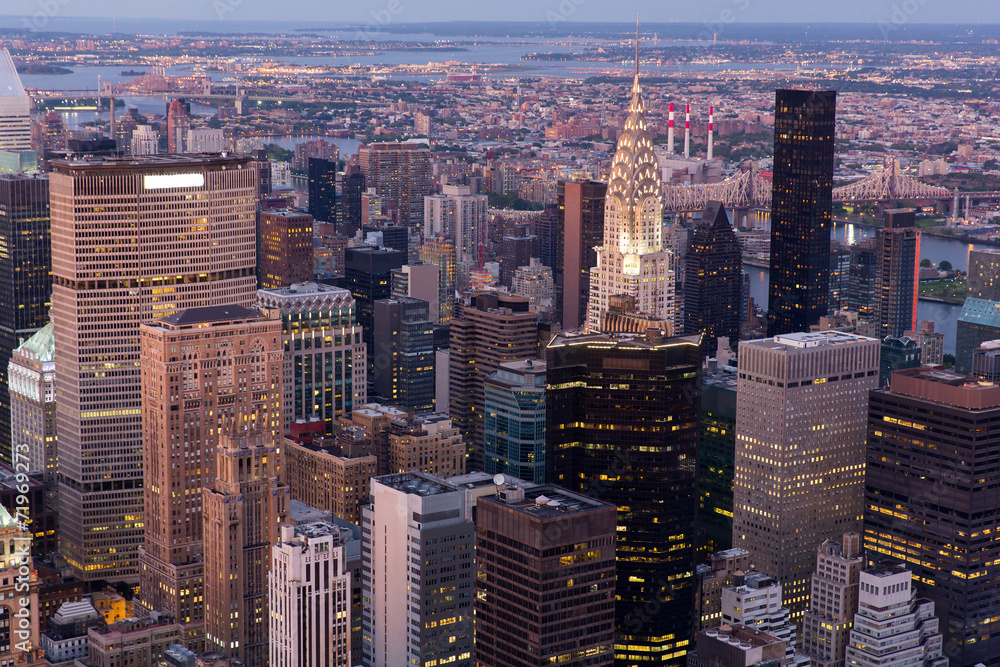 Obraz premium nowy jork wczesnym wieczorem