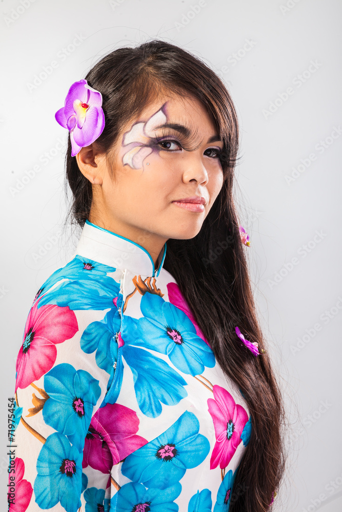 Beautiful asian woman with fashion make-up Beautiful asian woman with fashion make-up