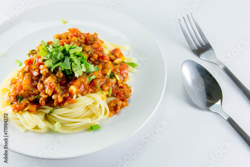 Spaghetti with minced pork and tomato sauce