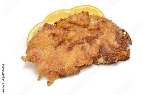 Schnitzel im Käsemantel