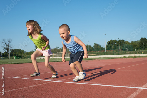 children running