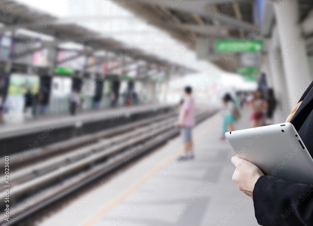 custom made wallpaper toronto digitalBusinesswoman waiting the skytrain