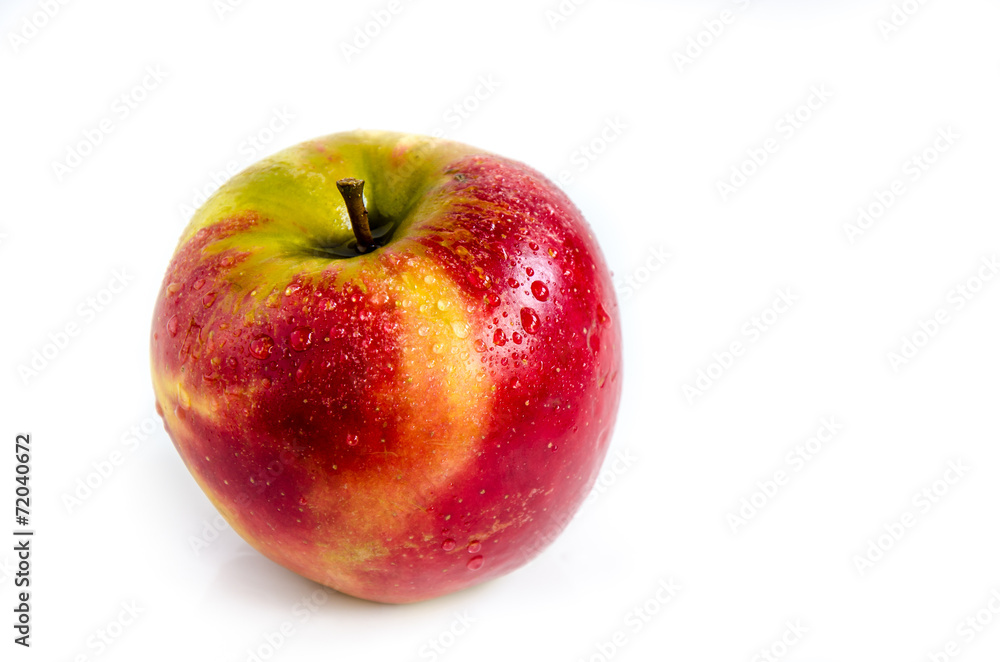 Saftiger Jonagold Apfel auf weiss isoliert Saftiger Jonagold Apfel auf weiss isoliert
