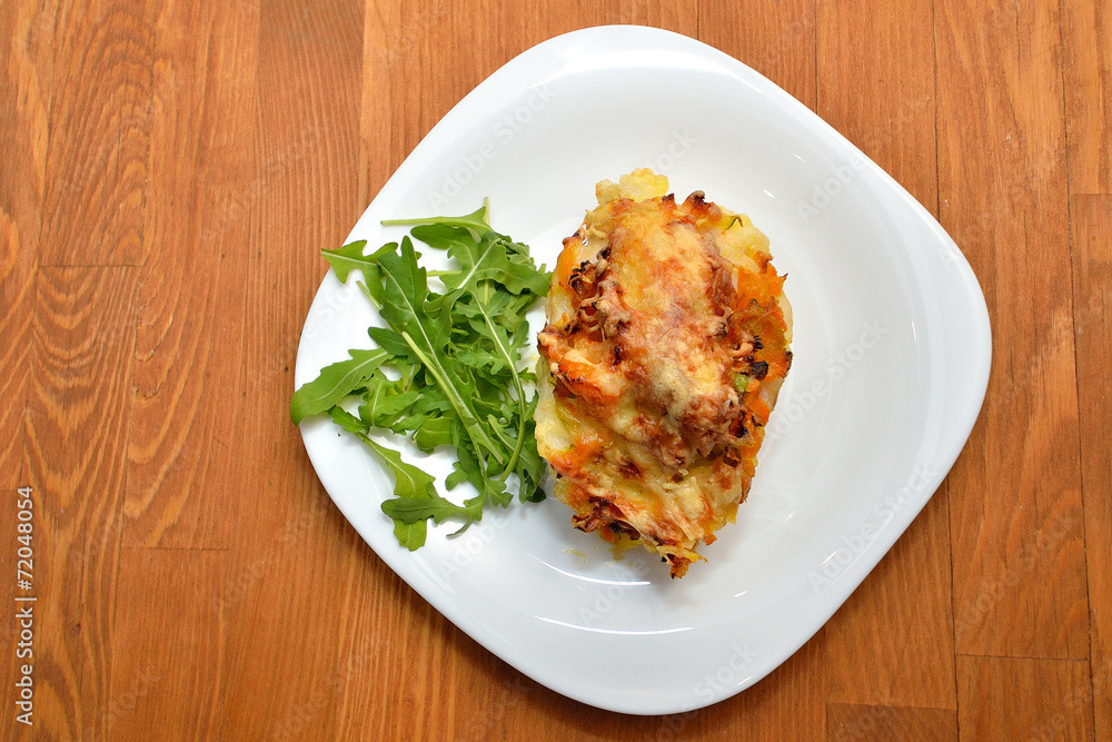 Cod baked with vegetables and cheese Cod baked with vegetables and cheese