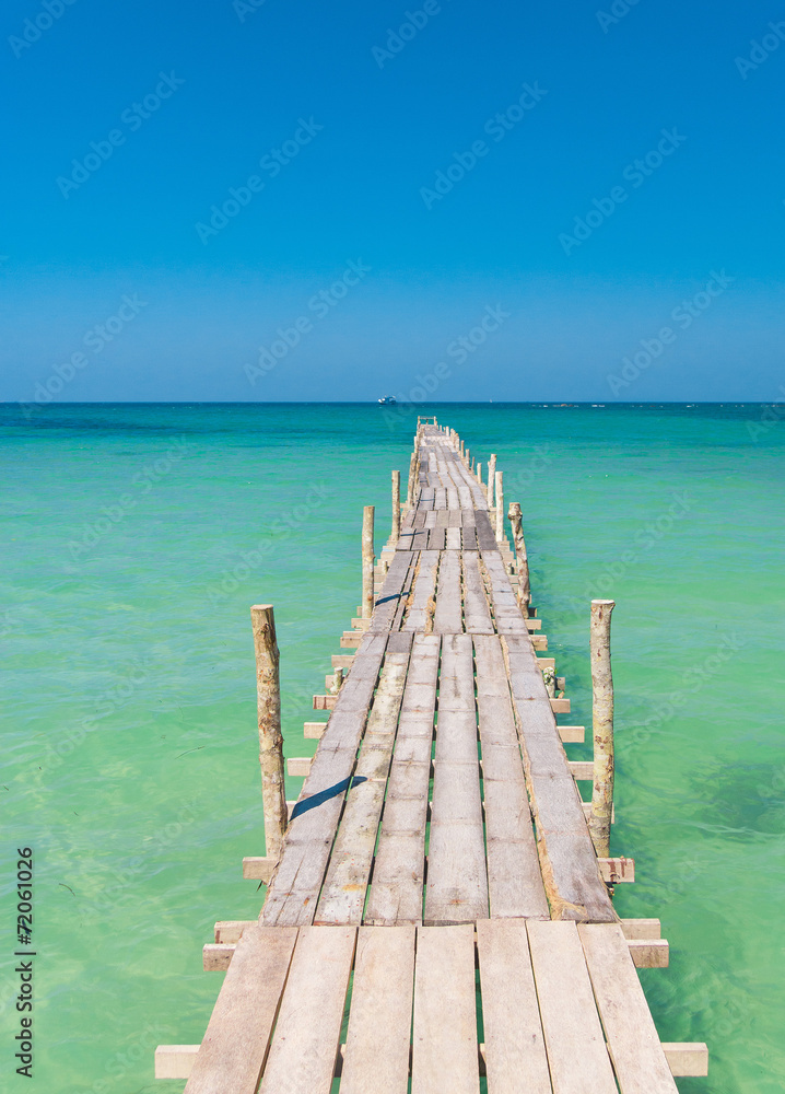 Fototapeta premium Coconut Coast Idyllic Island