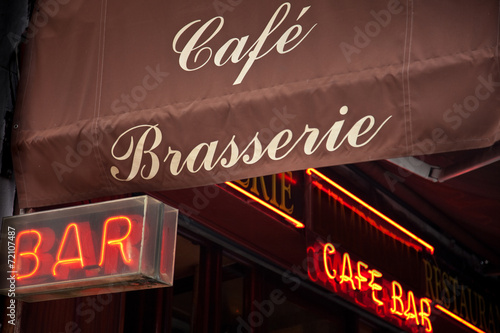 Cafe - Bar in Paris - Frankreich photo