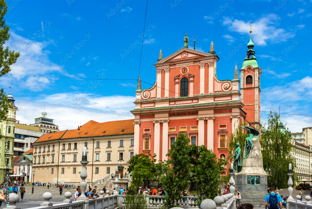 Obraz premium Cerkev Marijinega oznanjenja (Franciscan Church) in Ljubljana, S