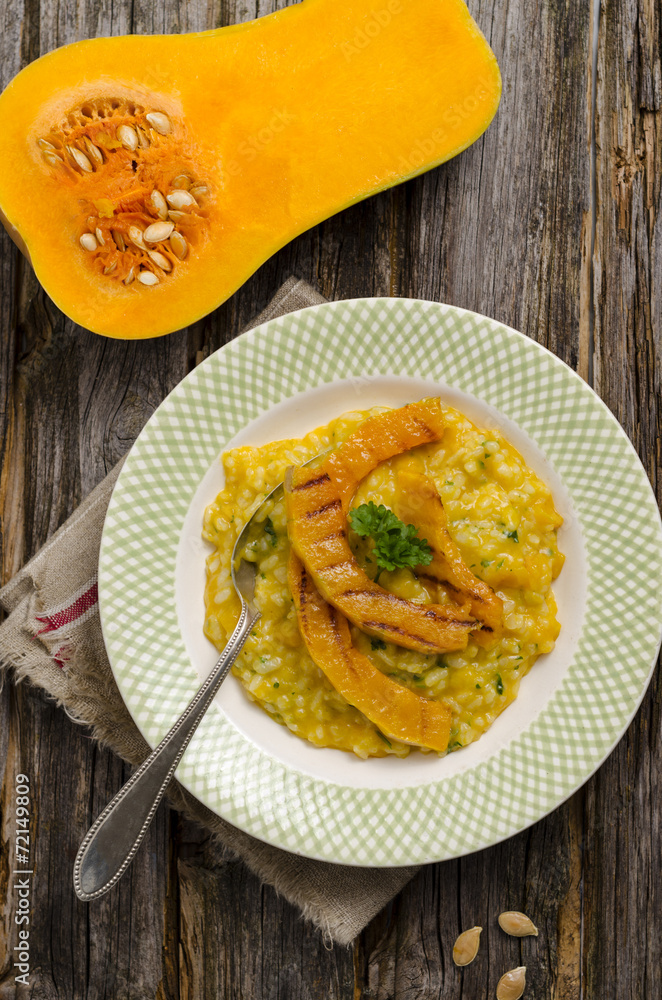 Risotto vom Butternusskürbis Risotto vom Butternusskürbis