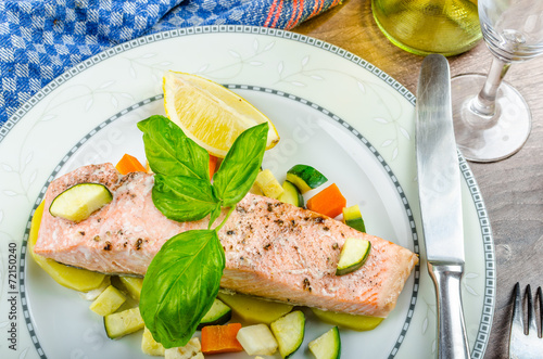 Salon baked in papilota with vegetable photo