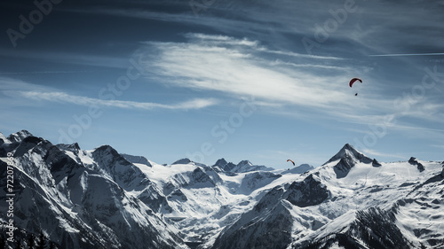 Beautiful mountain ski landscape with Kitzsteinhorn in the backg © kasjato