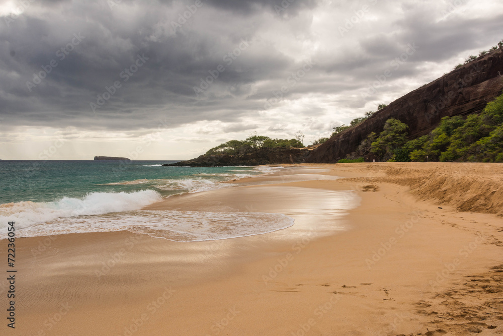 The beach in Maui in a cloudy day, Hawaii