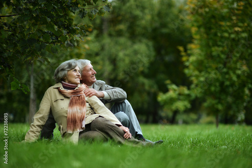 couple walking in the autumn park