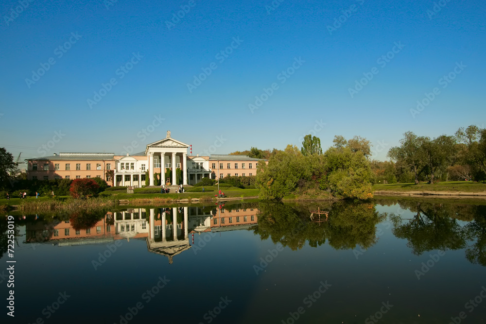 Tsytsin Main Moscow Botanical Garden of Academy of Sciences