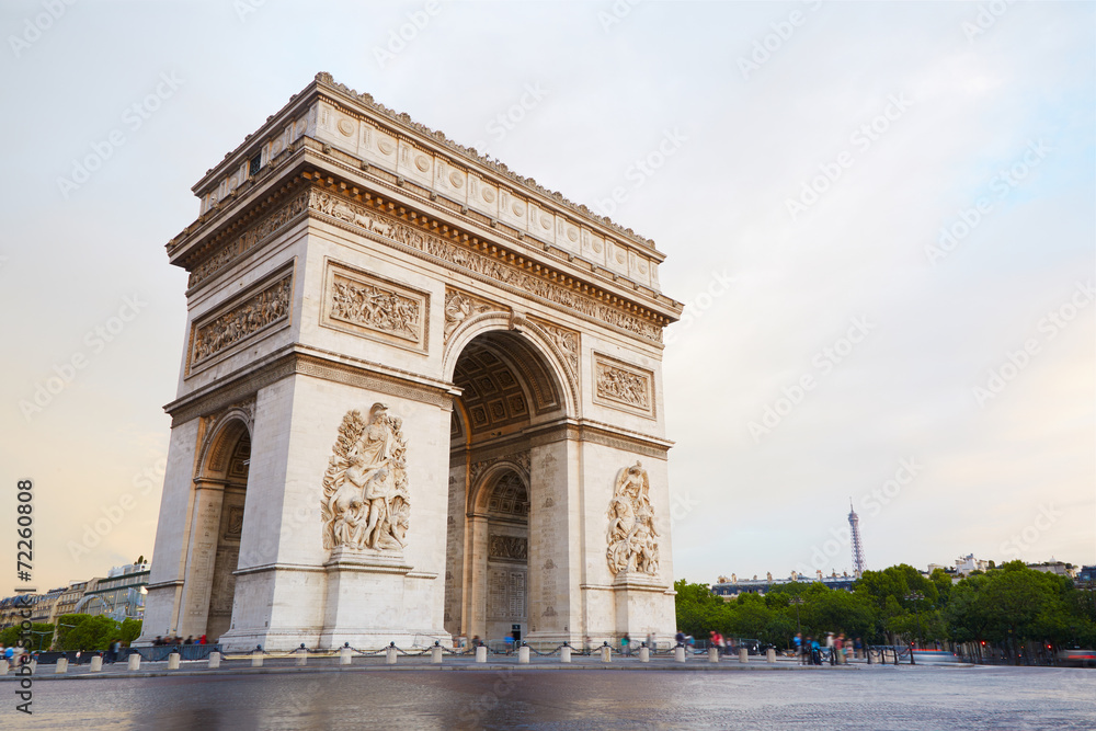 Arc de Triomphe in Paris, quiet morning scene