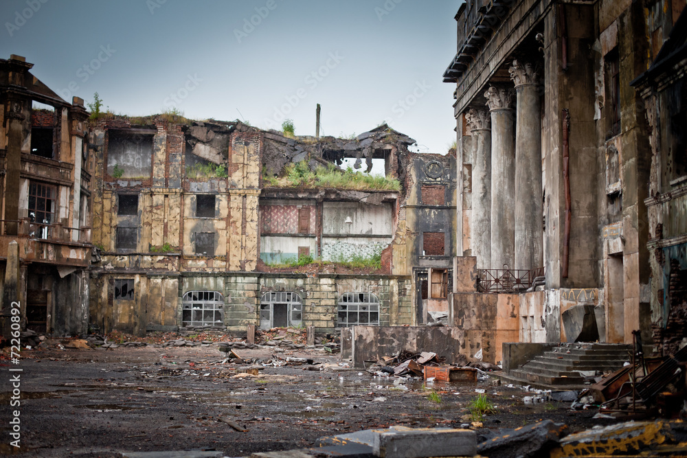 War devastation fear, scenery, wet, dirty, home town