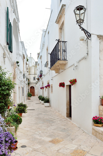 Vicoli di Locorotondo, Puglia