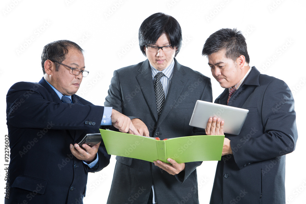 Asian businessman team on discuss about thier job Asian businessman team on discuss about thier job