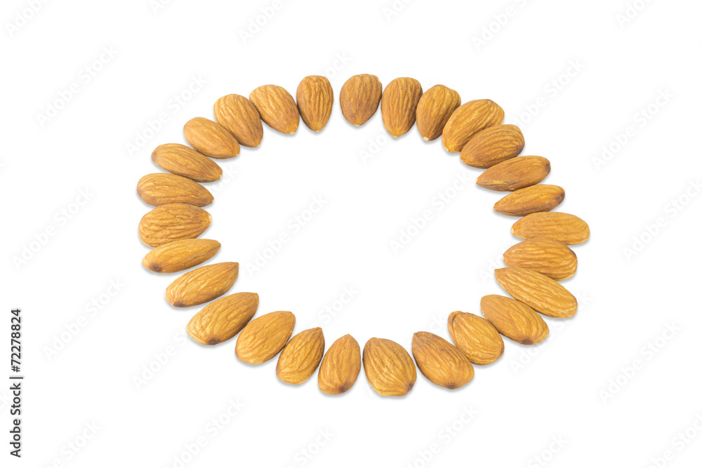 Obraz premium Ring of almonds