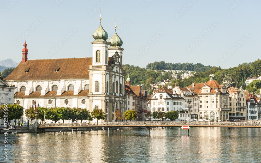 Luzern, historische Altstadt, Jesuitenkirche, Reuss, Schweiz