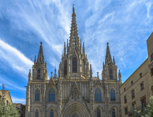 Cathedral in Barcelona, Spain © FadiBarghouthy