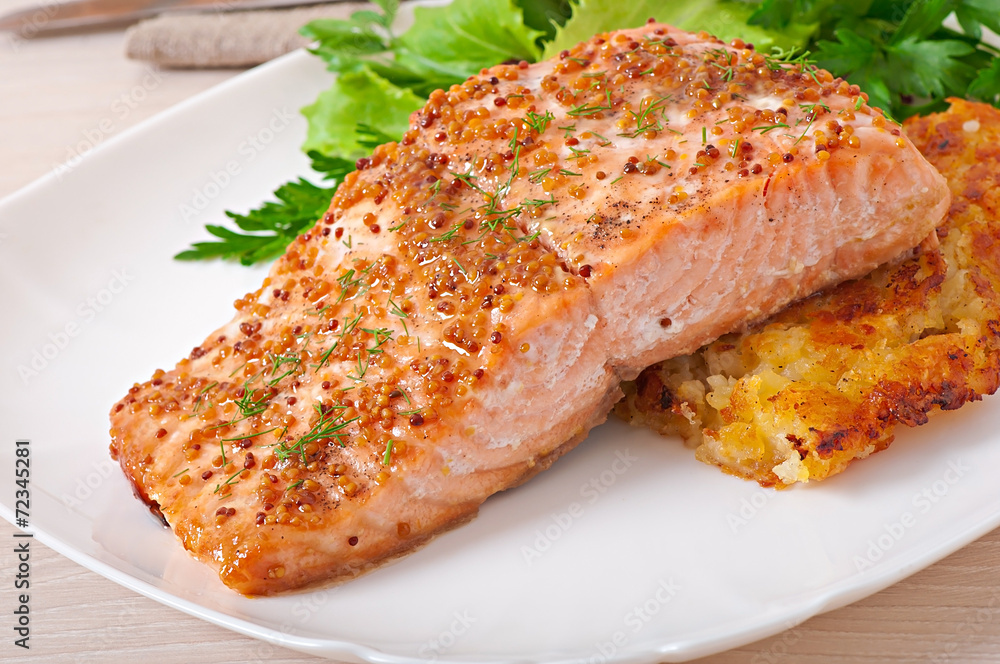 Baked salmon with honey-mustard sauce and potato gratin Baked salmon with honey-mustard sauce and potato gratin