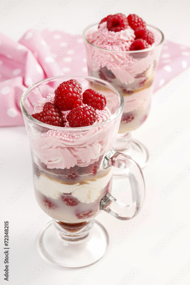 Raspberry layer dessert Raspberry layer dessert