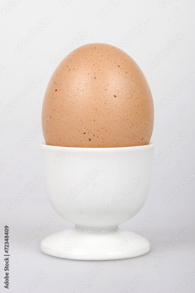 Ei im Eierbecher Ei im Eierbecher