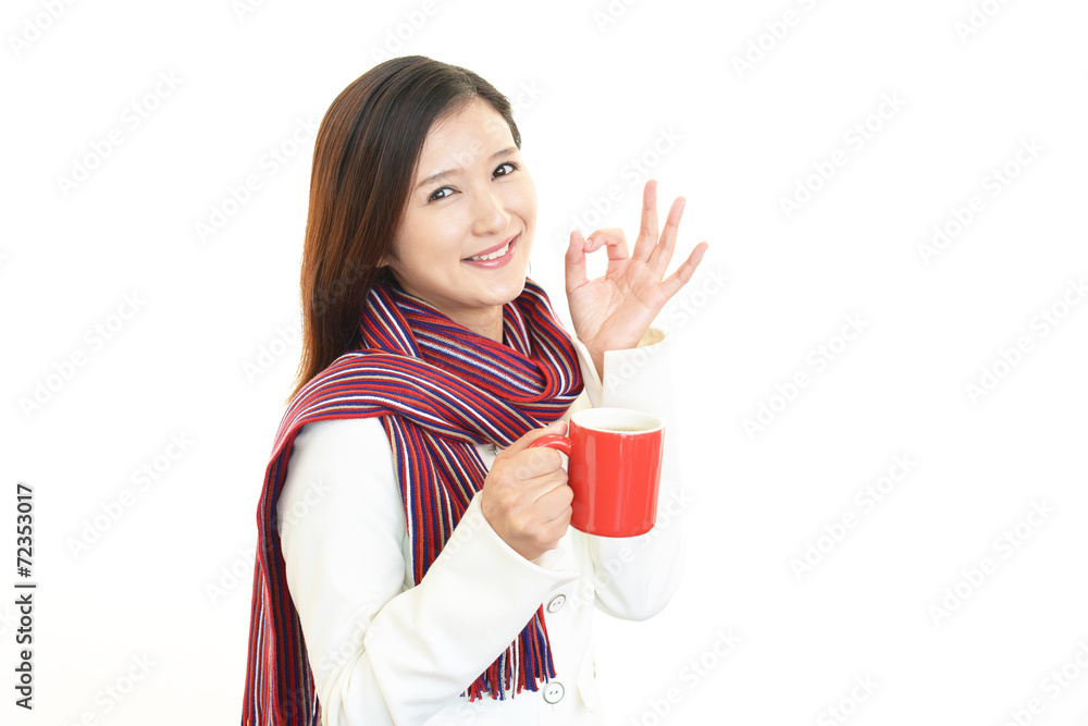 コーヒーを飲む女性 コーヒーを飲む女性