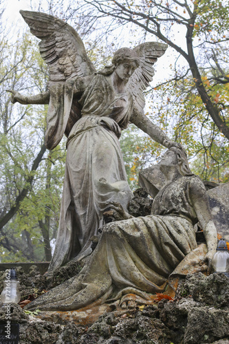 Cemetery sculpture photo