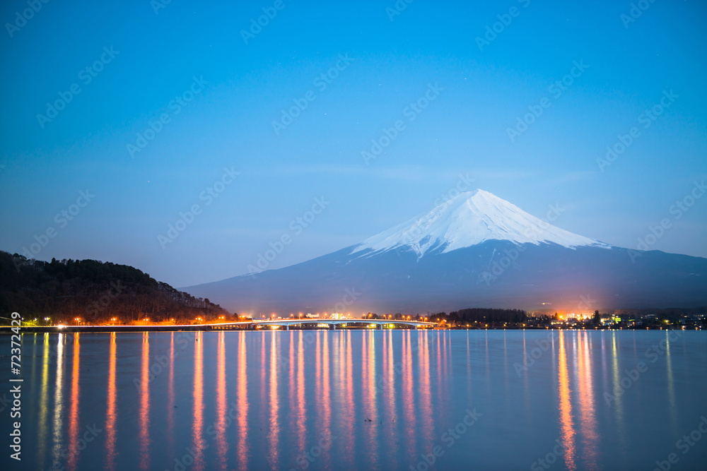 Mt  Fuji rises above Lake Kawaguchi