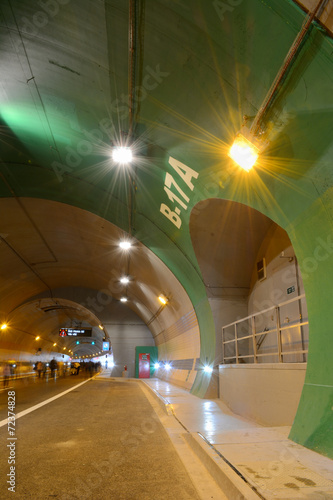 Tunnel photo