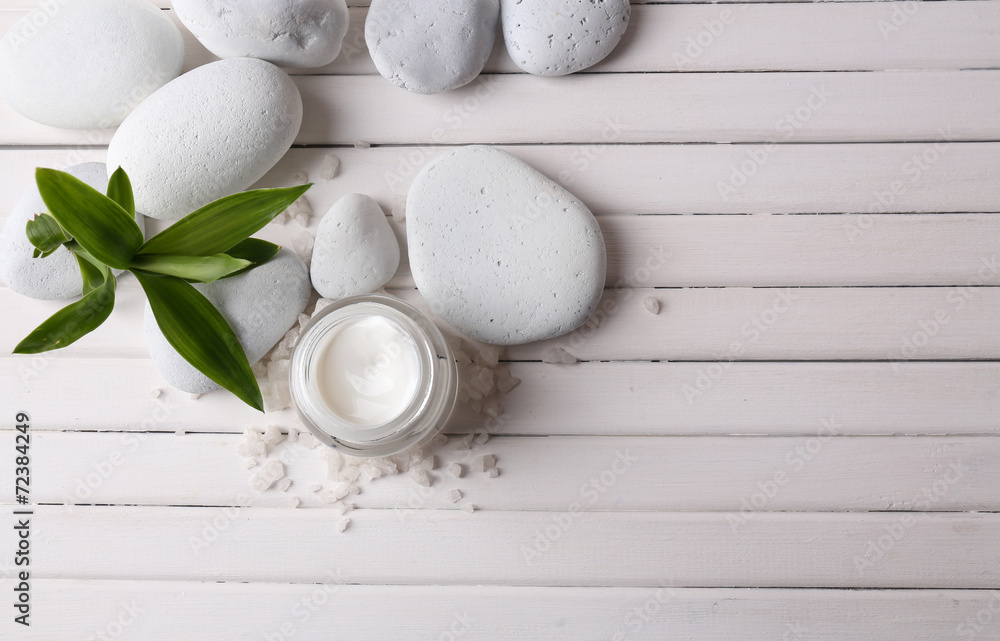 Fototapeta premium Spa setting on wooden table