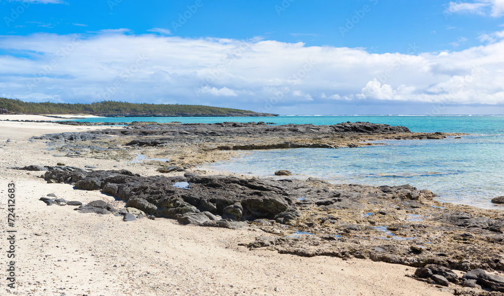 plage d'anse Ally, côte est de l'île Rodrigues