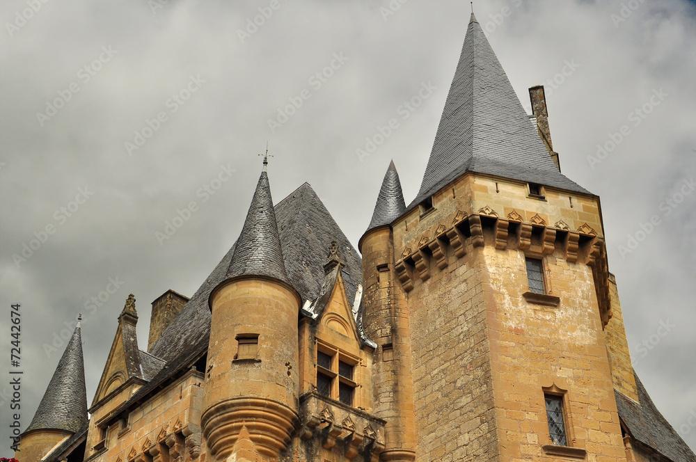 Fototapeta premium St leon sur Vezere