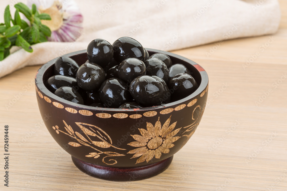 Black olives Black olives