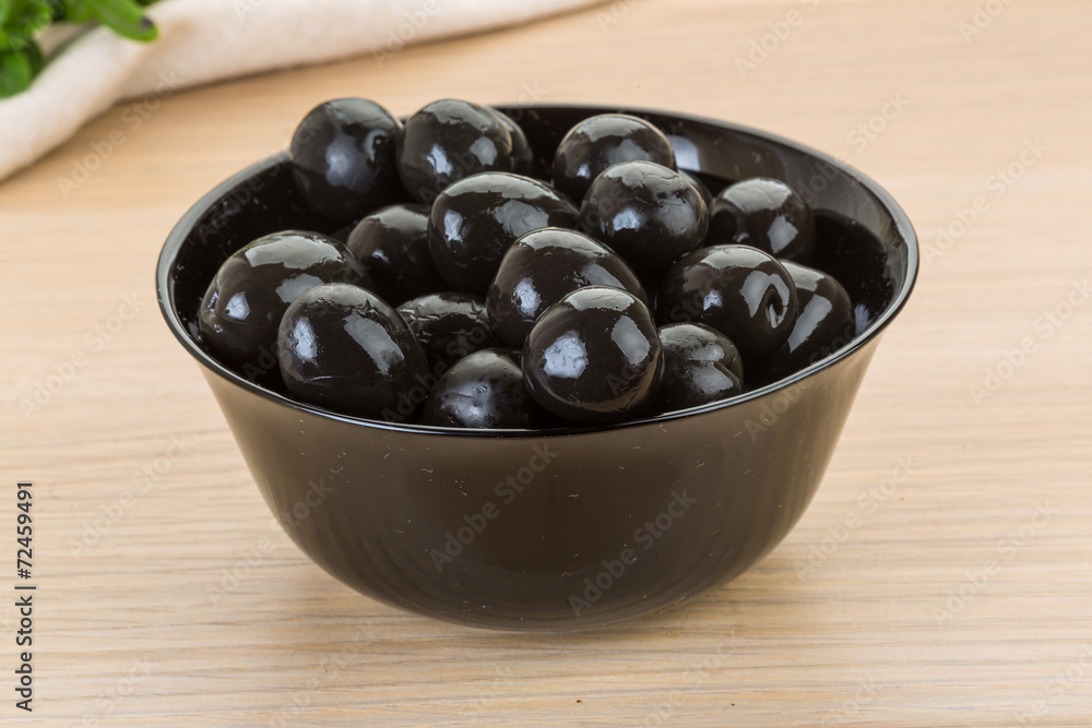 Black olives Black olives